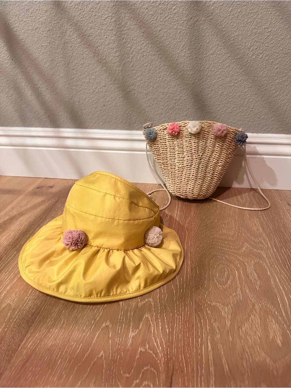 Kids Yellow Sun Hat and crossbody bag